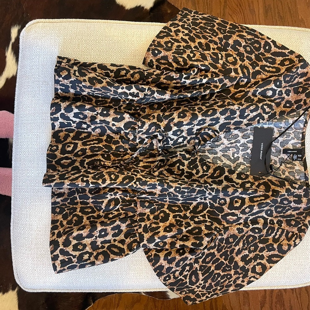 Vero Moda Leopard Print Peplum Blouse