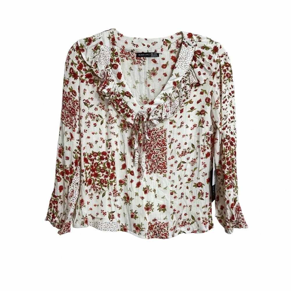 Black Tape Petite Wildflower Ruffle Blouse