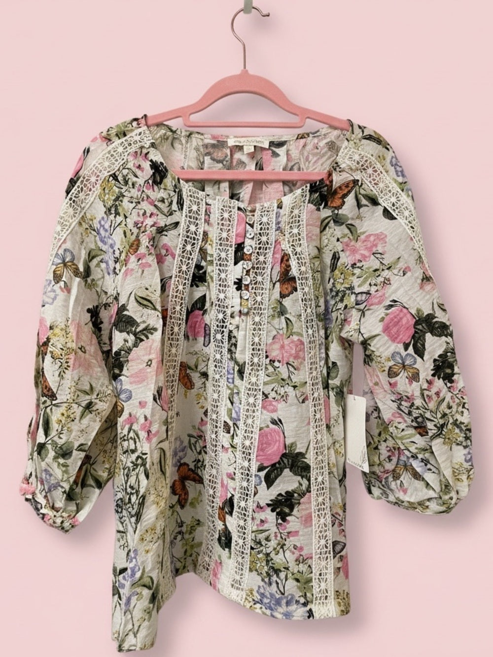 Fig & Flower Floral Crochet Detail Top