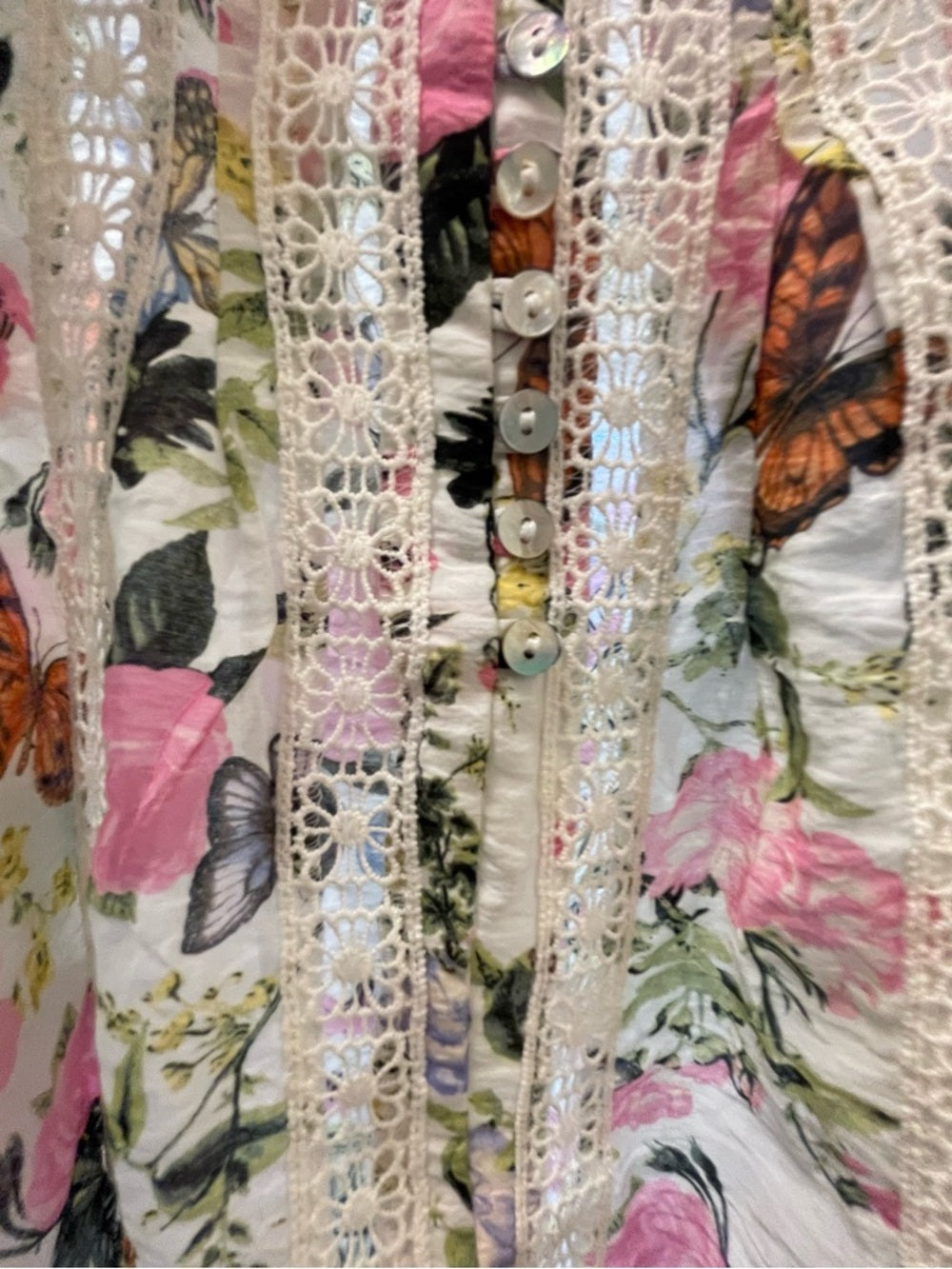 Fig & Flower Floral Crochet Detail Top